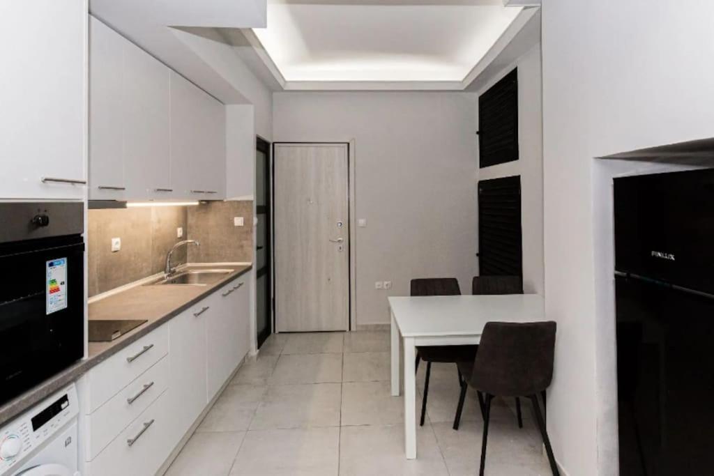 Cozy Apartment Central Atena Exterior foto